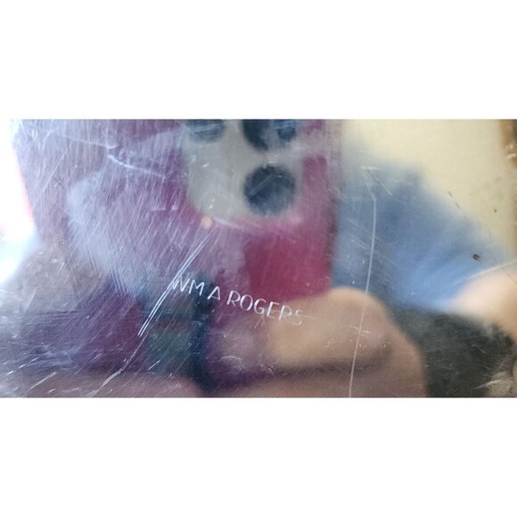 Vintage 6 in diameter Wm A Rogers Candy Nut  Silverplated Dish - Picture 4 of 4